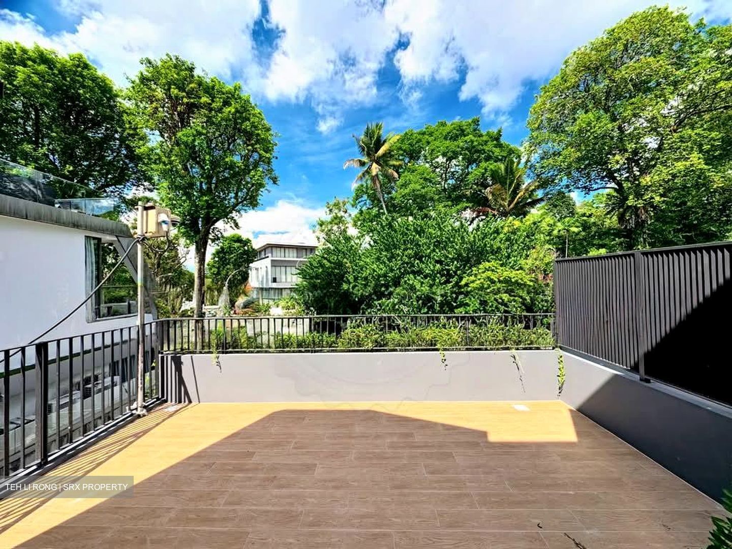 Kheam Hock Road (D11), Terrace #547700801